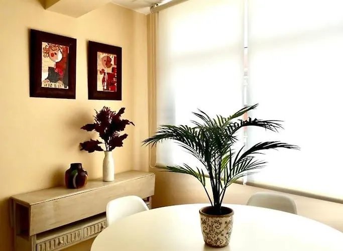 Piso Riazor 4 Apartment *